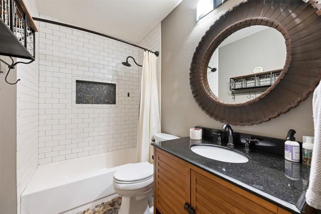 12103 Mill HOLW, Austin, TX 78750