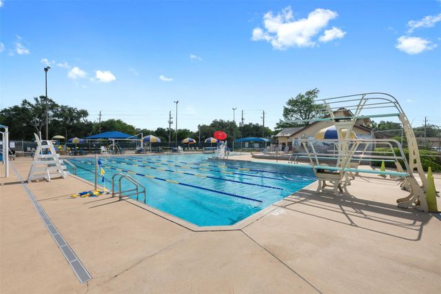 12103 Mill HOLW, Austin, TX 78750