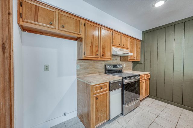 901 Cheyenne C, Horseshoe Bay, TX 78657