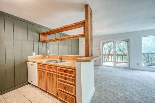 901 Cheyenne C, Horseshoe Bay, TX 78657