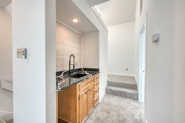 901 Cheyenne C, Horseshoe Bay, TX 78657