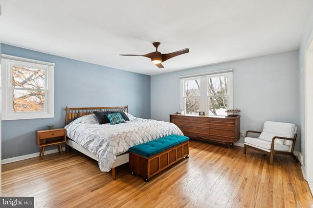 1304 GAINSBORO CIR, Bala Cynwyd, PA 19004