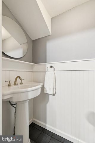 1304 GAINSBORO CIR, Bala Cynwyd, PA 19004