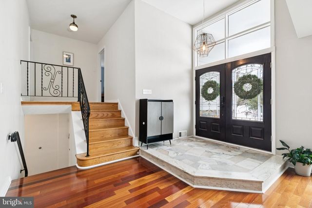 1304 GAINSBORO CIR, Bala Cynwyd, PA 19004