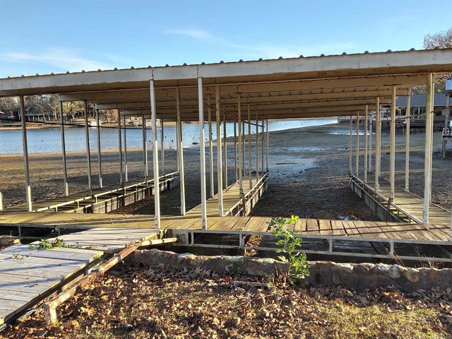 220 Beachview Circle, Hot Springs, AR 71913