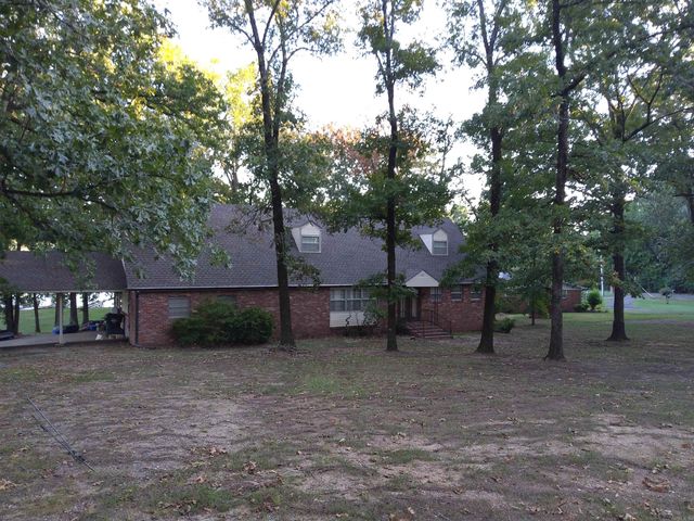 220 Beachview Circle, Hot Springs, AR 71913