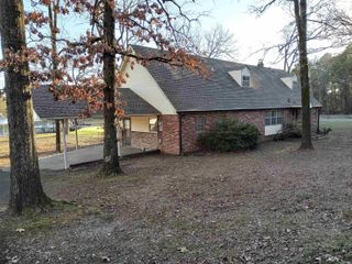 220 Beachview Circle, Hot Springs, AR 71913