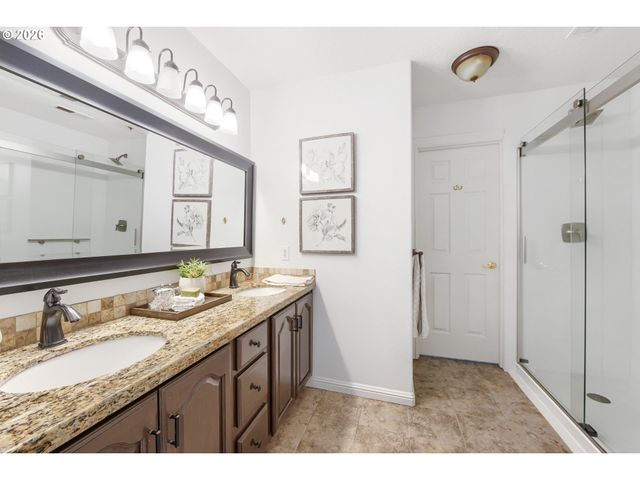 23792 Sw SCOTT RIDGE Ter, Sherwood, OR 97140