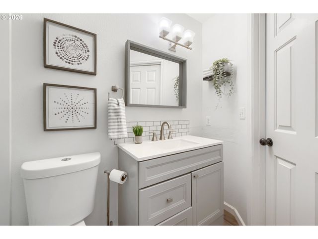 23792 Sw SCOTT RIDGE Ter, Sherwood, OR 97140
