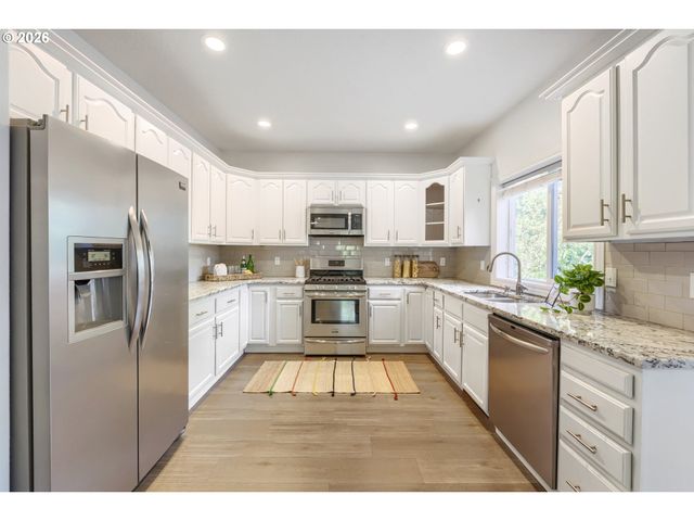 23792 Sw SCOTT RIDGE Ter, Sherwood, OR 97140