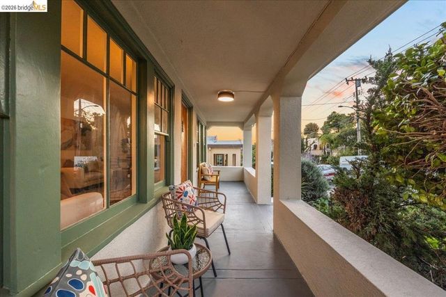 3118 Monticello Ave, Oakland, CA 94619