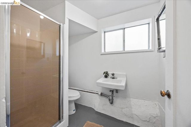 3118 Monticello Ave, Oakland, CA 94619