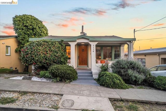3118 Monticello Ave, Oakland, CA 94619
