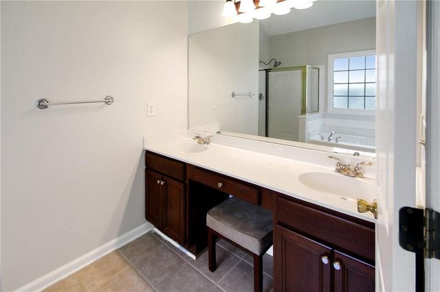258 Brookcliff Drive, Sugar Hill, GA 30518