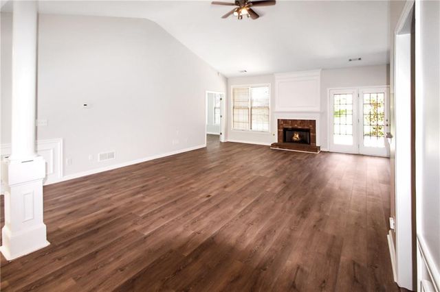 258 Brookcliff Drive, Sugar Hill, GA 30518