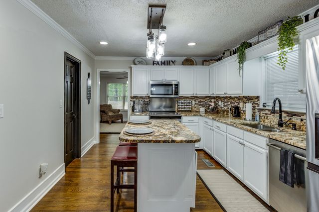 4238 Pulaski Hwy, Culleoka, TN 38451