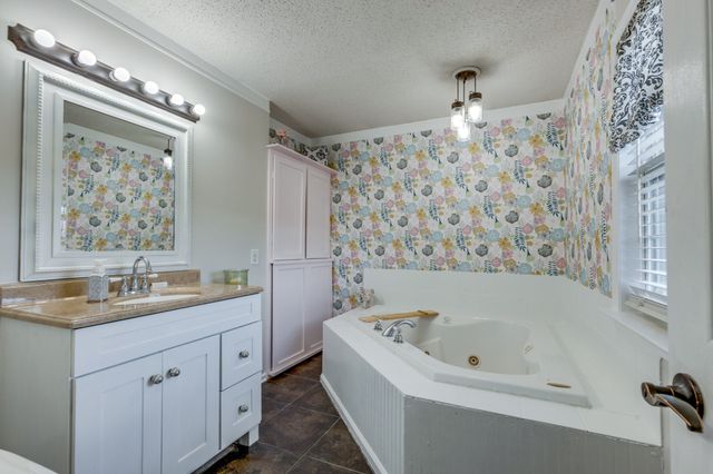 4238 Pulaski Hwy, Culleoka, TN 38451