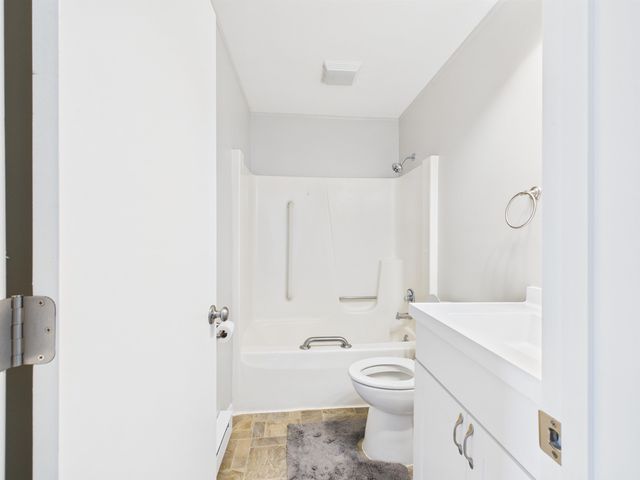 2090 Chief Turtle Court, Huntington, IN 46750