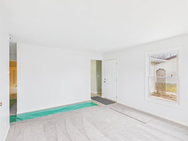 2090 Chief Turtle Court, Huntington, IN 46750