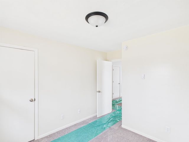 2090 Chief Turtle Court, Huntington, IN 46750