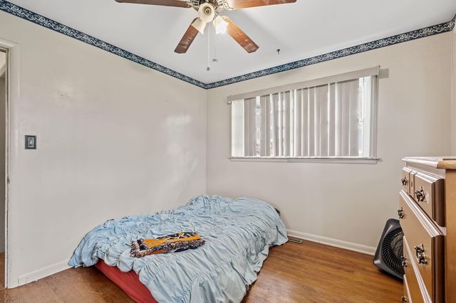 700 E 9th Street, Hobart, IN 46342