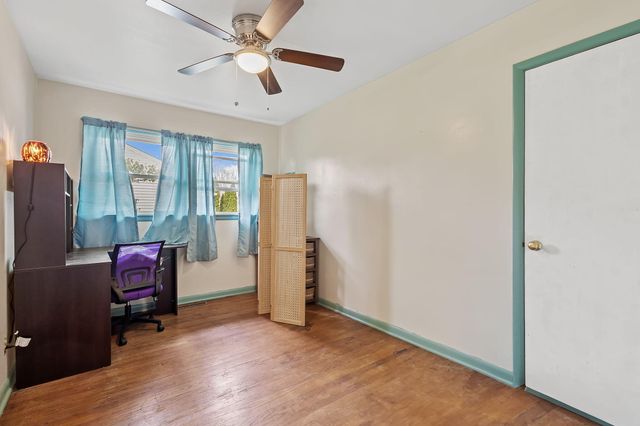 700 E 9th Street, Hobart, IN 46342