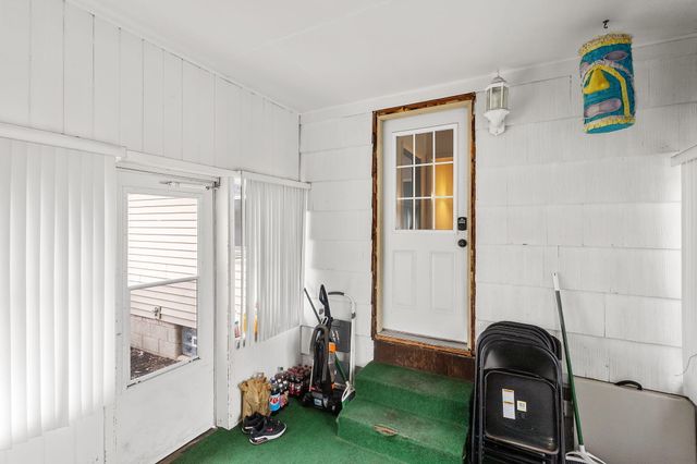 700 E 9th Street, Hobart, IN 46342