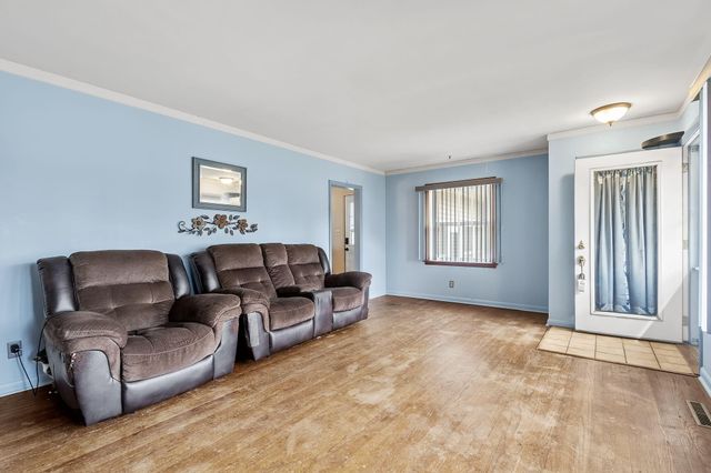 700 E 9th Street, Hobart, IN 46342