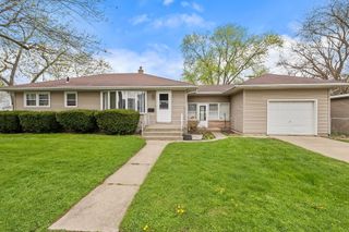 700 E 9th Street, Hobart, IN 46342