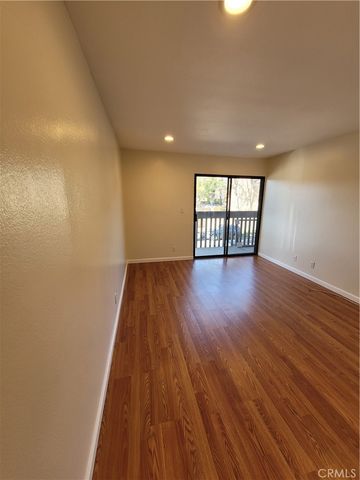 4110 ELM AVE 201, Long Beach, CA 90807