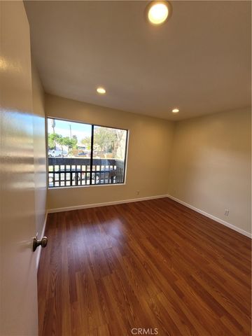 4110 ELM AVE 201, Long Beach, CA 90807