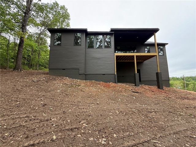 11 Hexham Drive, Bella Vista, AR 72715