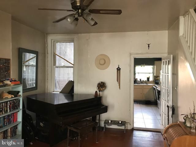 1903 E MADISON ST, Philadelphia, PA 19134