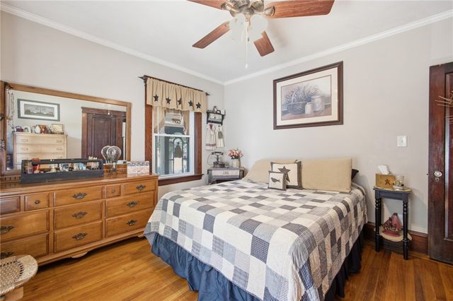 55 Edison Street, Warwick, RI 02889