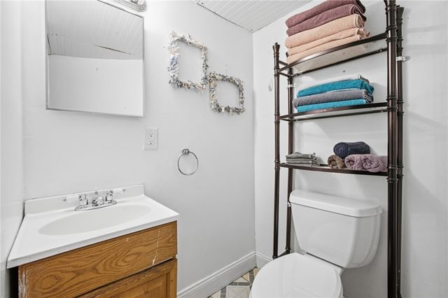 55 Edison Street, Warwick, RI 02889