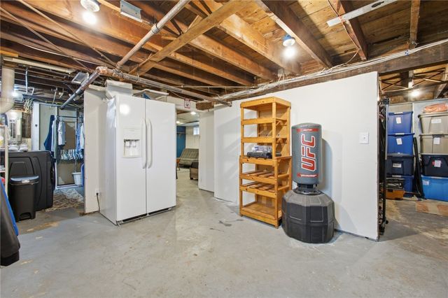55 Edison Street, Warwick, RI 02889