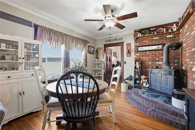 55 Edison Street, Warwick, RI 02889