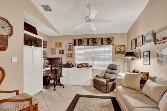 6414 Pebble Creek Way, Boynton Beach, FL 33437