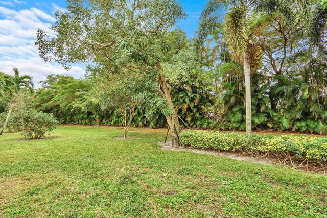 6414 Pebble Creek Way, Boynton Beach, FL 33437