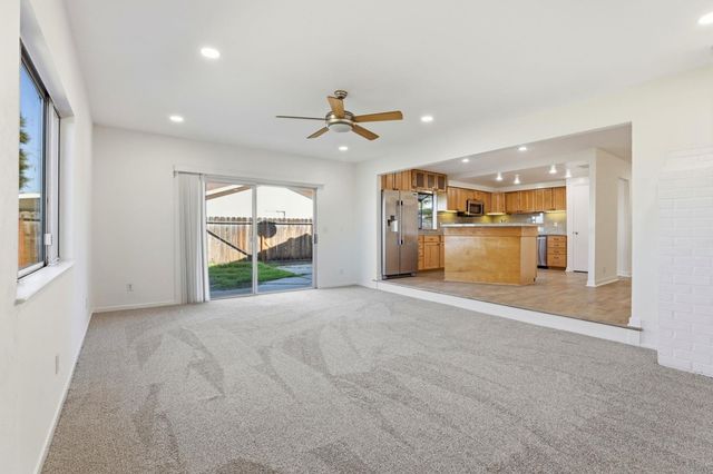 2060 2060 Broadmoor St, Livermore, CA 94551