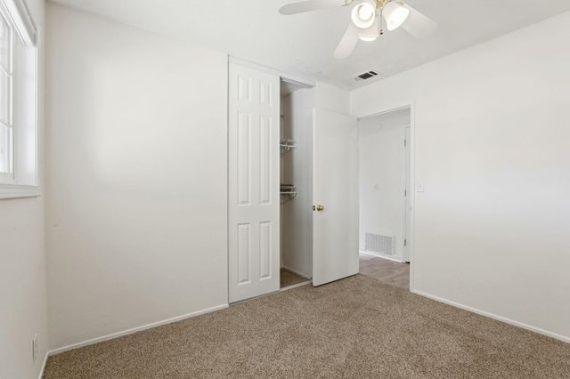 2060 2060 Broadmoor St, Livermore, CA 94551