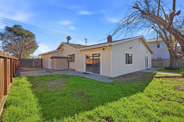 2060 2060 Broadmoor St, Livermore, CA 94551