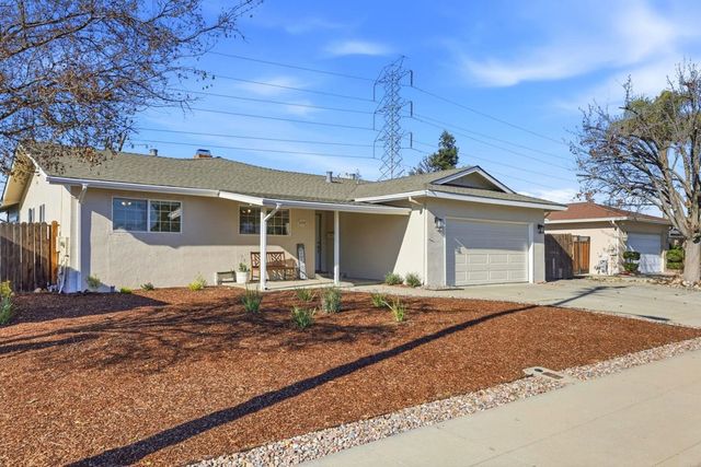 2060 2060 Broadmoor St, Livermore, CA 94551