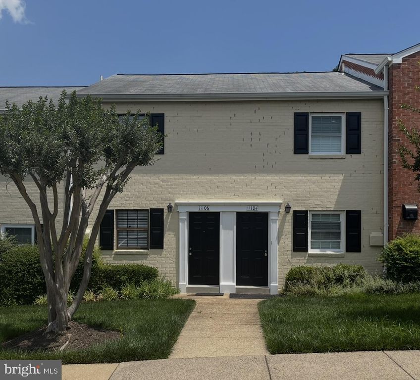 11104 ROCK GARDEN DR, Fairfax, VA 22030