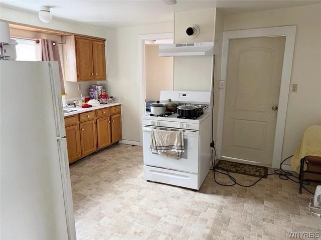 554 Perry Street, Buffalo, NY 14210