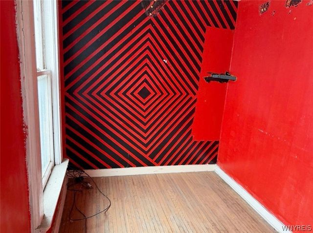 554 Perry Street, Buffalo, NY 14210