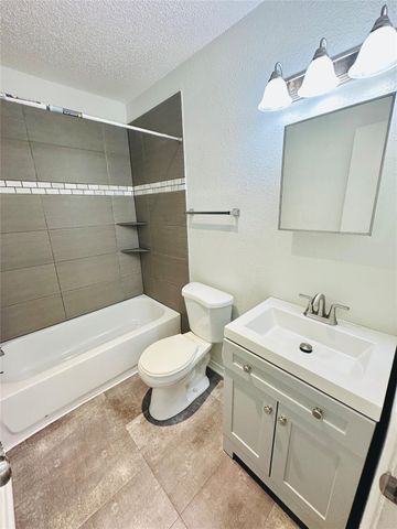 1314 Southport DR B, Austin, TX 78704