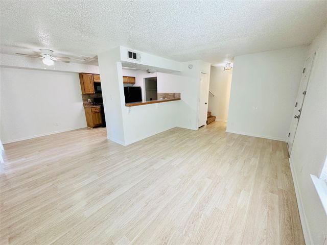 1314 Southport DR B, Austin, TX 78704