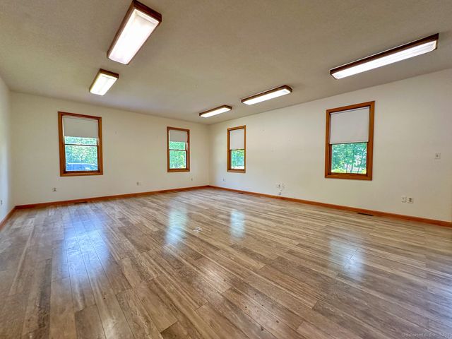 41 West High Street, East Hampton, CT 06424