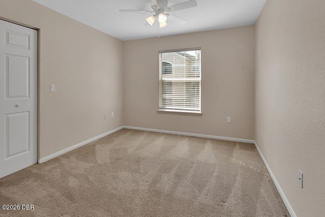 940 Village Trl Unit 4-207, Port Orange, FL 32127